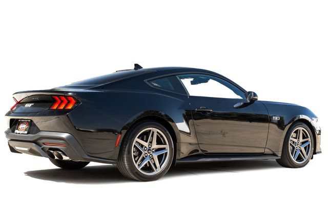 Used 2024 Ford Mustang GT Premium RWD image 9
