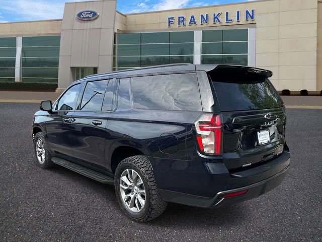 Used 2022 Chevrolet Suburban RST w/ Luxury Package AWD/4WD image 5