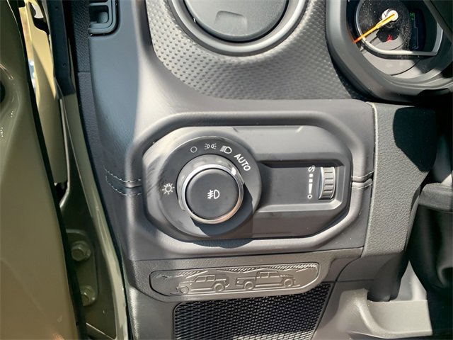 New 2025 Jeep Wrangler Unlimited Rubicon 392 image 28