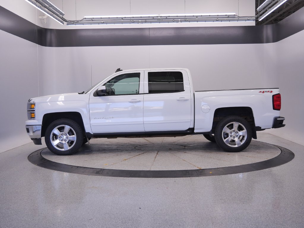 Used 2015 Chevrolet Silverado 1500 LT w/ LT Convenience Package AWD/4WD image 2