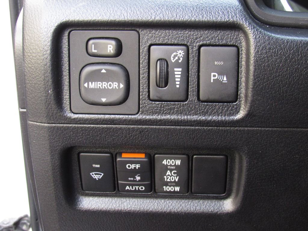 Certified 2019 Toyota 4Runner Limited AWD/4WD image 31