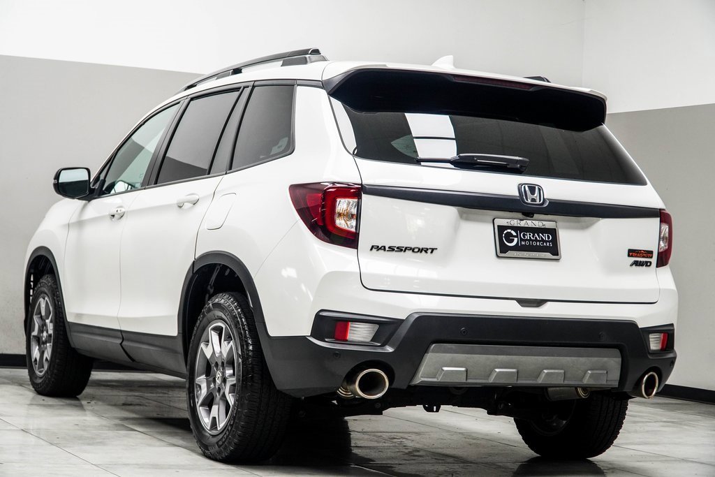 Used 2022 Honda Passport TrailSport image 10