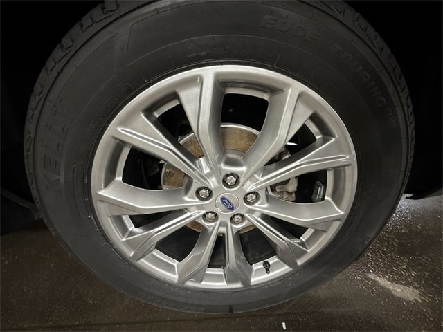 Used 2023 Ford Explorer Limited image 65