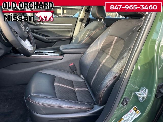Used 2025 Nissan Altima 2.5 SR AWD/4WD image 10