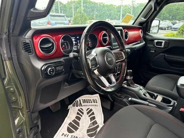 Used 2021 Jeep Gladiator Rubicon w/ Cold Weather Group AWD/4WD image 14