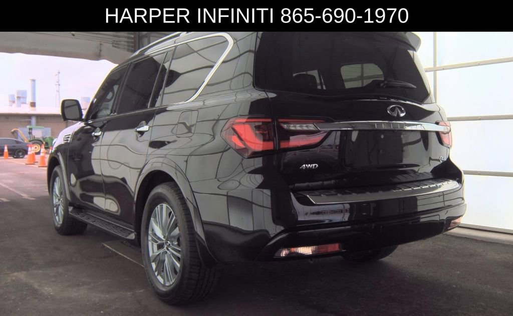 Used 2024 INFINITI QX80 Luxe w/ Cargo Package AWD/4WD image 2