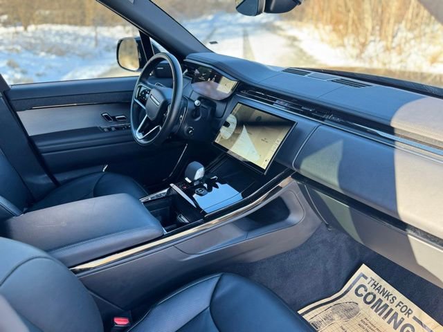Certified 2025 Land Rover Range Rover Sport SE image 19