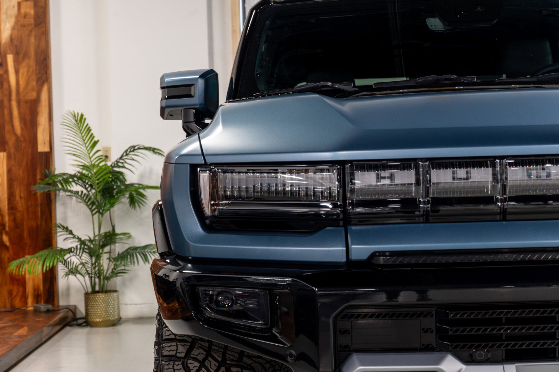 Used 2024 GMC Hummer EV 3X w/ Omega Edition image 52