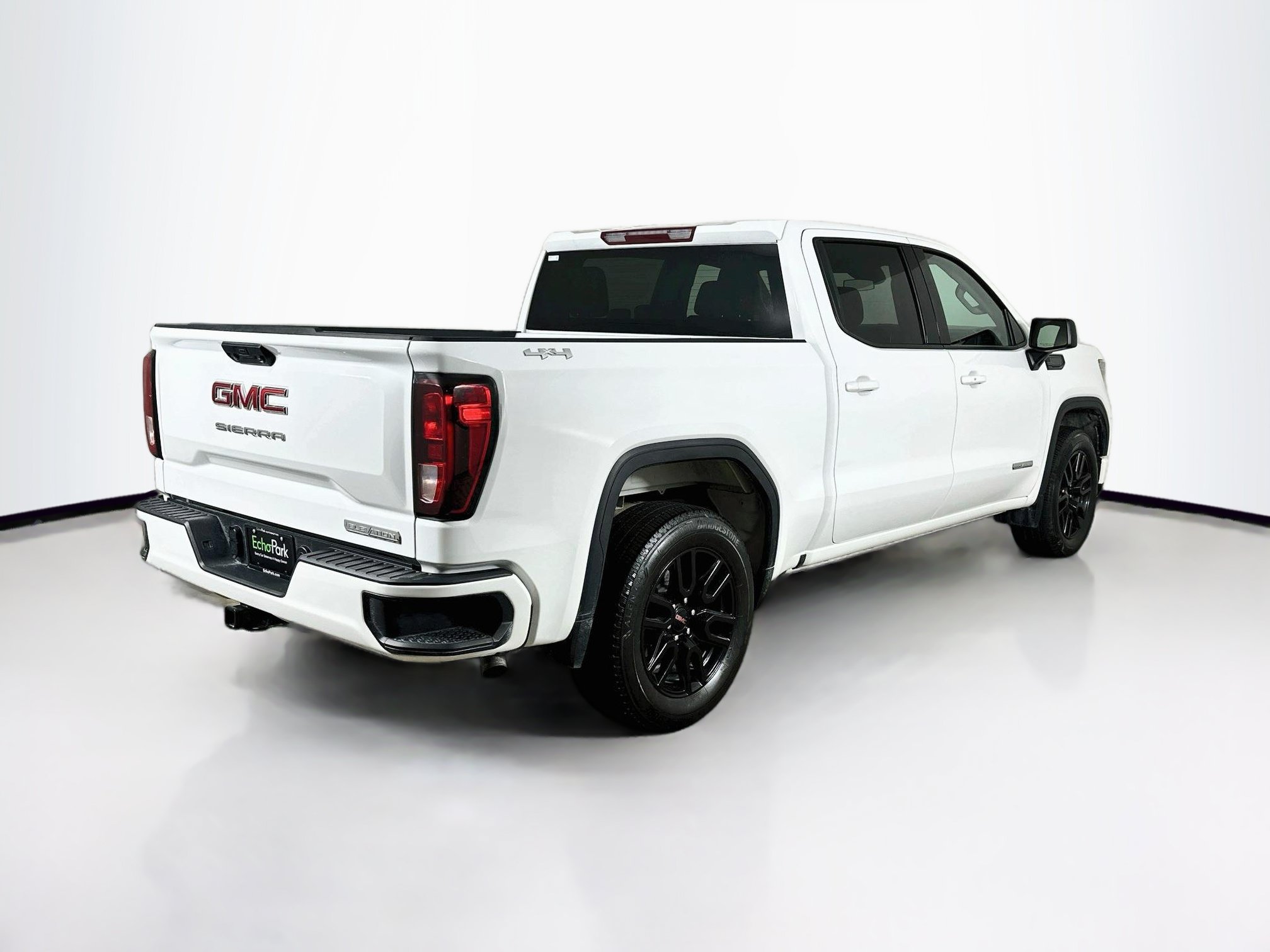 Used 2024 GMC Sierra 1500 Elevation AWD/4WD image 9