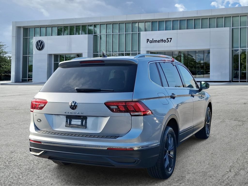 Certified 2023 Volkswagen Tiguan SE FWD image 6