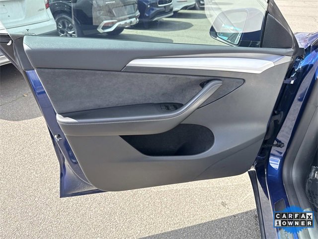 Used 2023 Tesla Model Y Long Range image 14