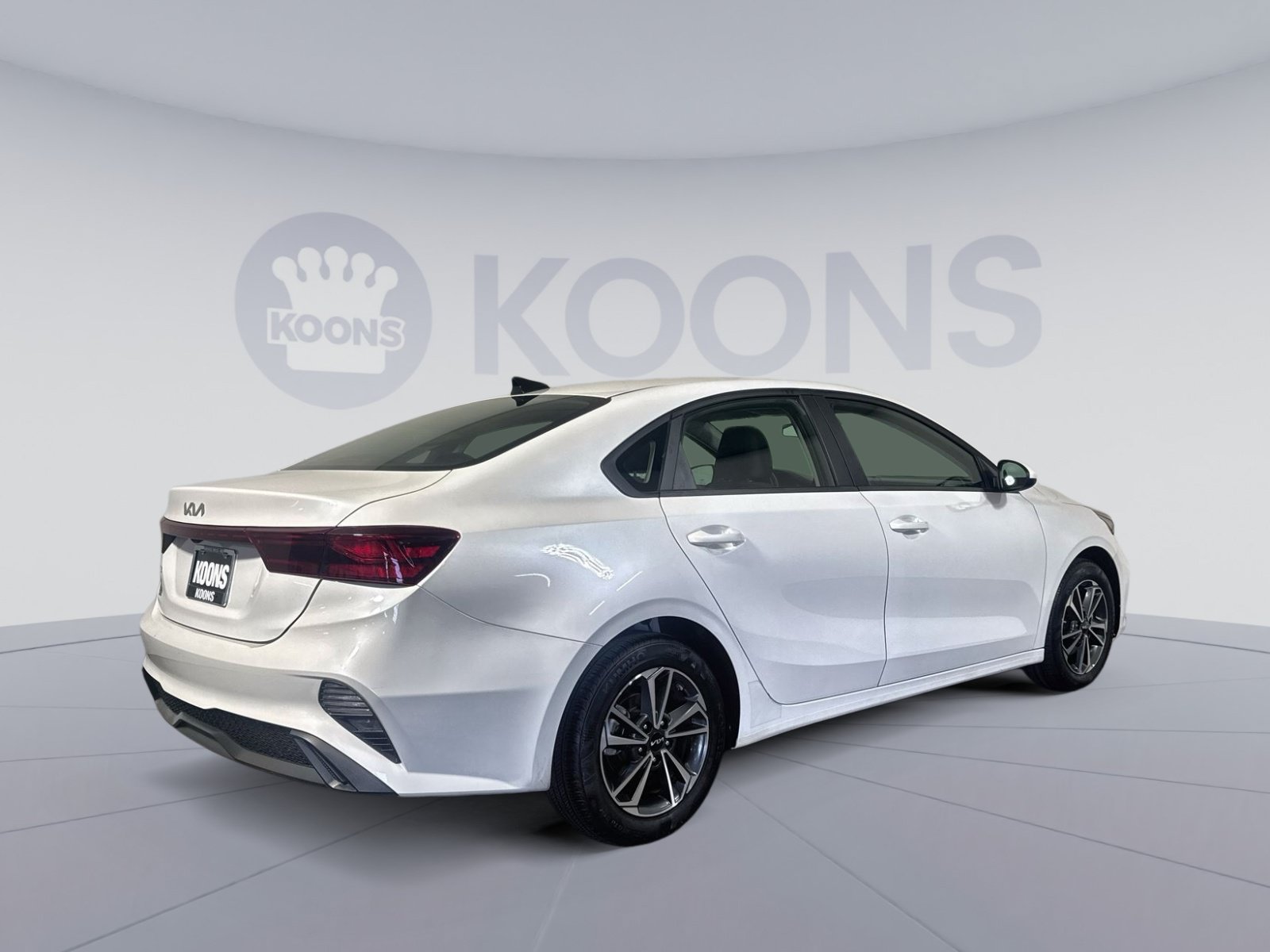 Used 2024 Kia Forte LXS FWD image 7