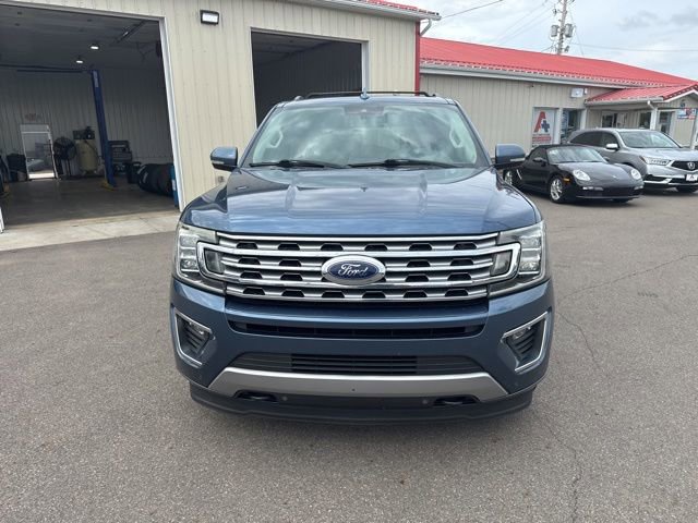Used 2018 Ford Expedition Limited w/ Equipment Group 301A AWD/4WD image 8