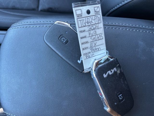 Certified 2024 Kia Seltos EX image 47