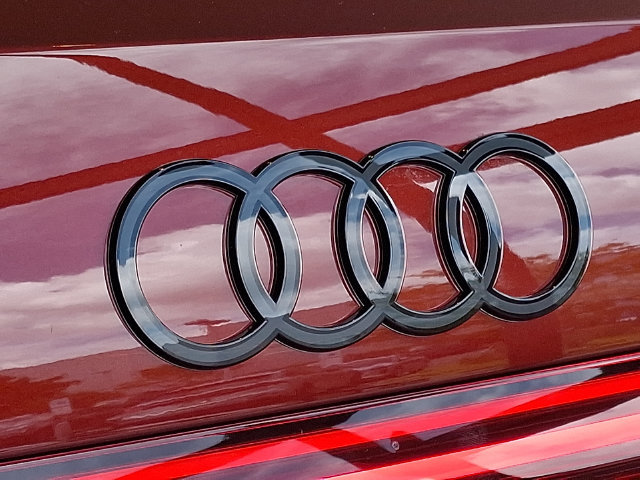 New 2026 Audi SQ5 Premium Plus AWD/4WD image 16