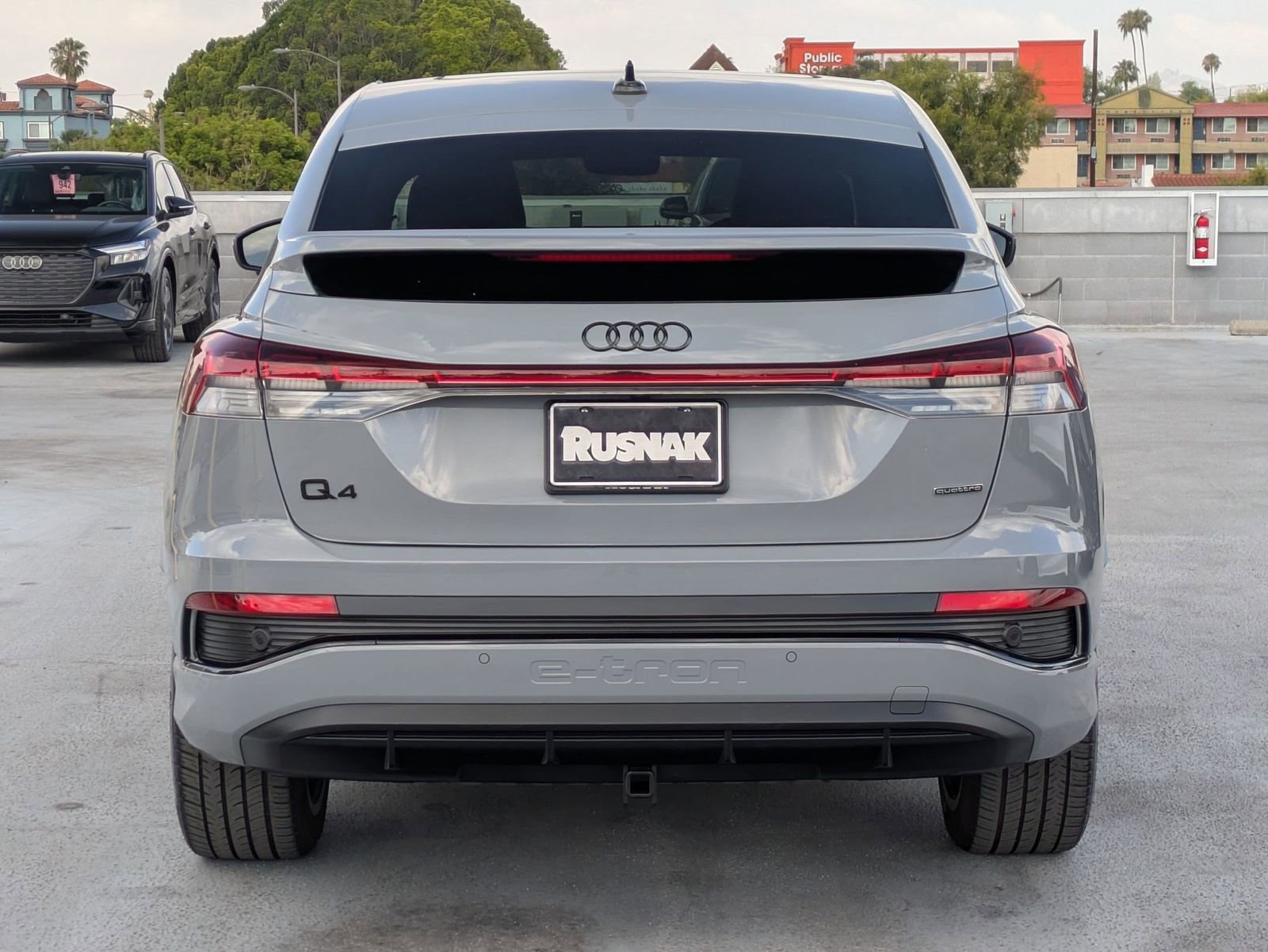 Used 2023 Audi Q4 e-tron Premium Plus w/ Premium Plus AWD/4WD image 5