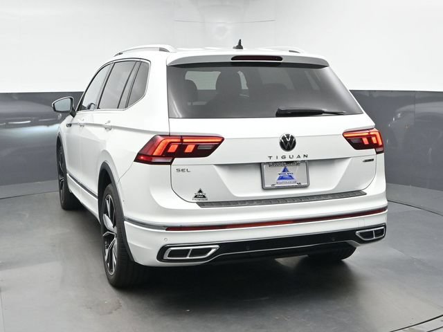 Used 2022 Volkswagen Tiguan SEL R-Line AWD/4WD image 7