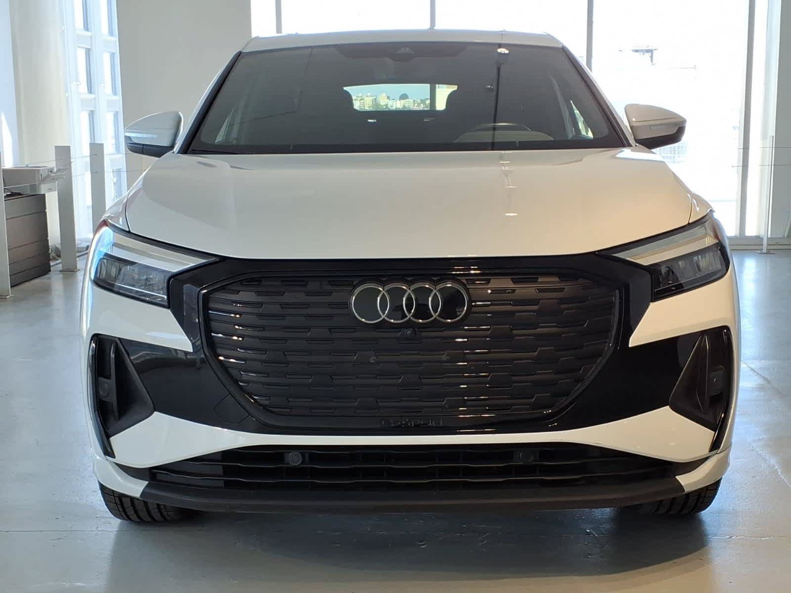 Certified 2024 Audi Q4 e-tron Premium Plus AWD/4WD image 2