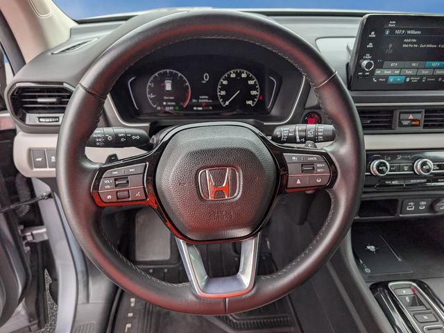 Used 2024 Honda Pilot EX-L image 18