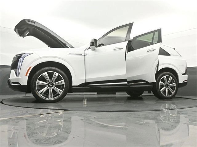 New 2025 Cadillac Escalade IQ Luxury 2 image 61