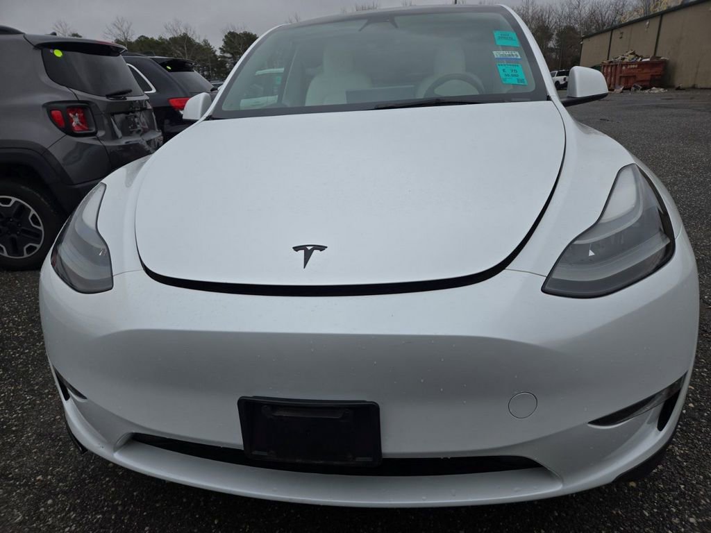 Used 2023 Tesla Model Y Long Range image 2