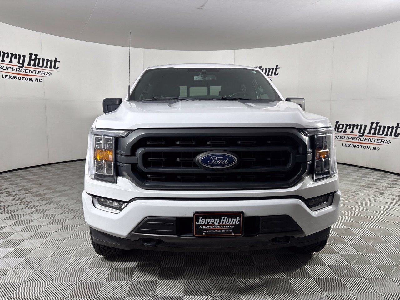 Used 2021 Ford F150 XLT w/ Equipment Group 302A High AWD/4WD image 3