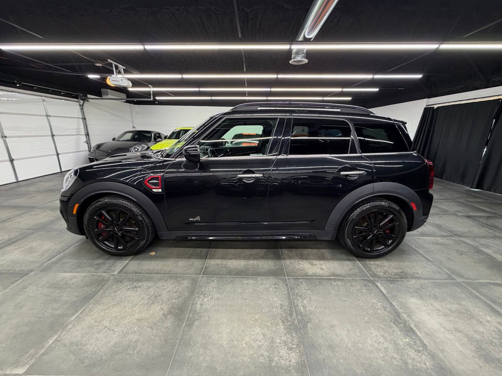Used 2023 MINI Cooper Countryman John Cooper Works image 3