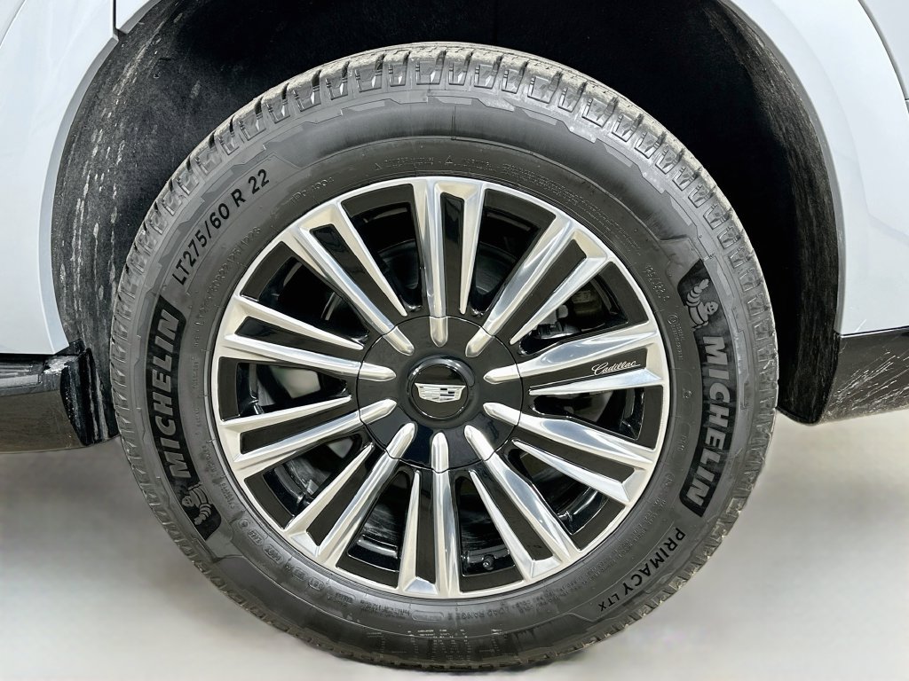 New 2026 Cadillac Escalade IQ Sport 1 w/ LPO, Floor Liner Package AWD/4WD image 37