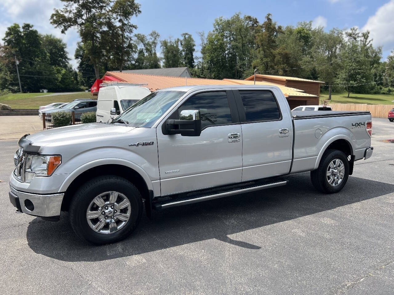 Used 2011 Ford F150 Lariat w/ Lariat Chrome Pkg AWD/4WD image 1