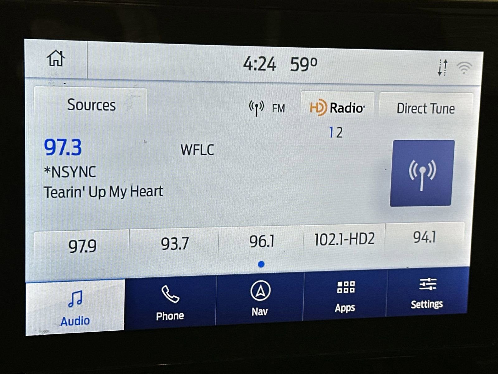 Used 2022 Ford Explorer Limited w/ Equipment Group 301A image 20