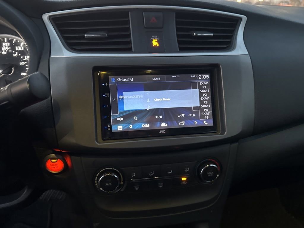 Used 2017 Nissan Sentra SV w/ Style Package image 8