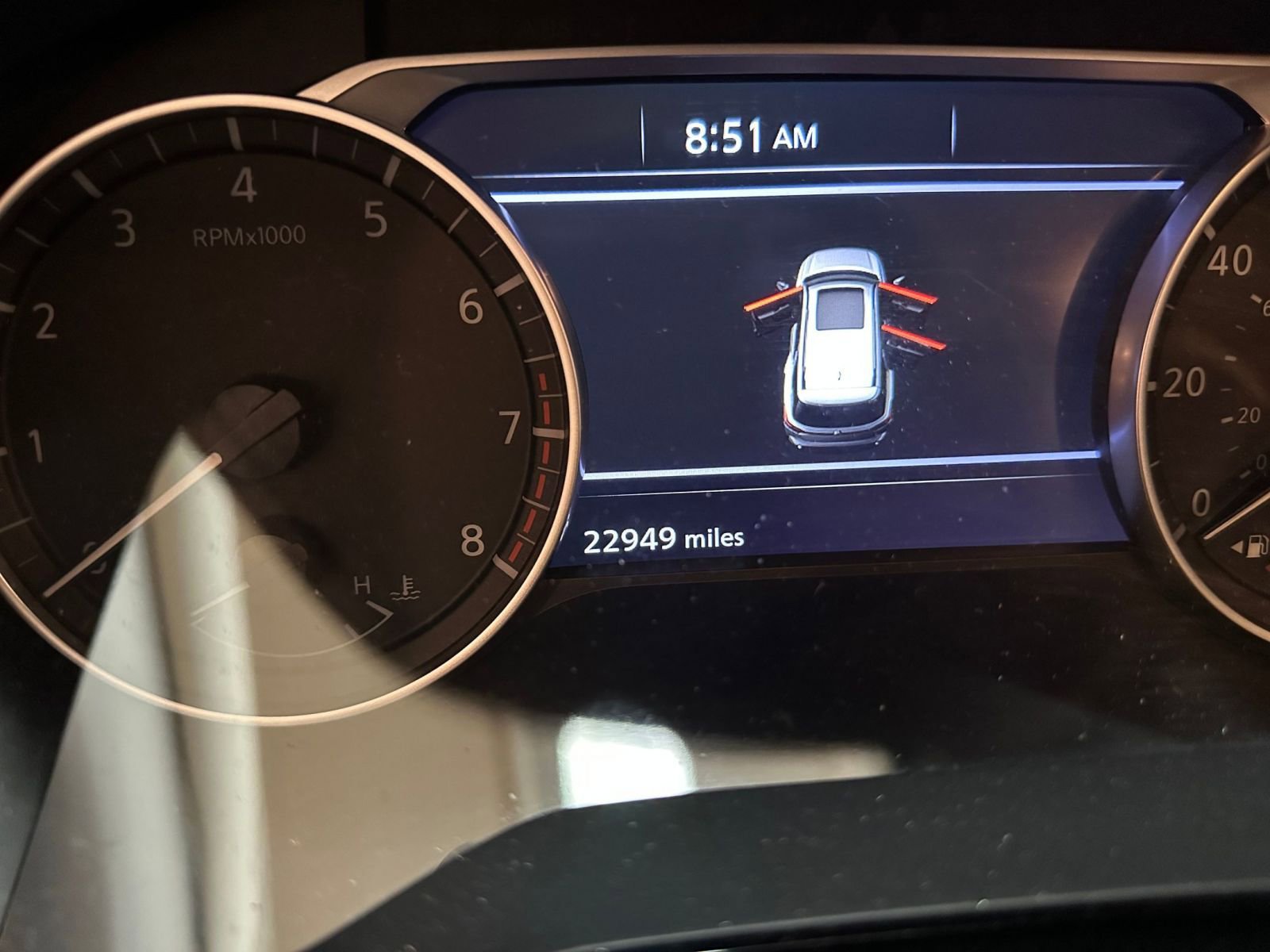 Used 2025 Nissan Pathfinder SV image 42