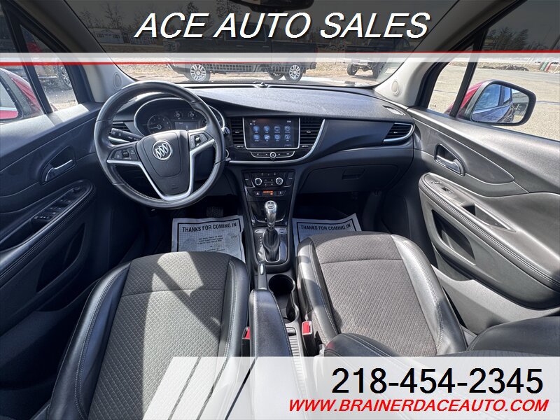 Used 2021 Buick Encore Preferred AWD/4WD image 10