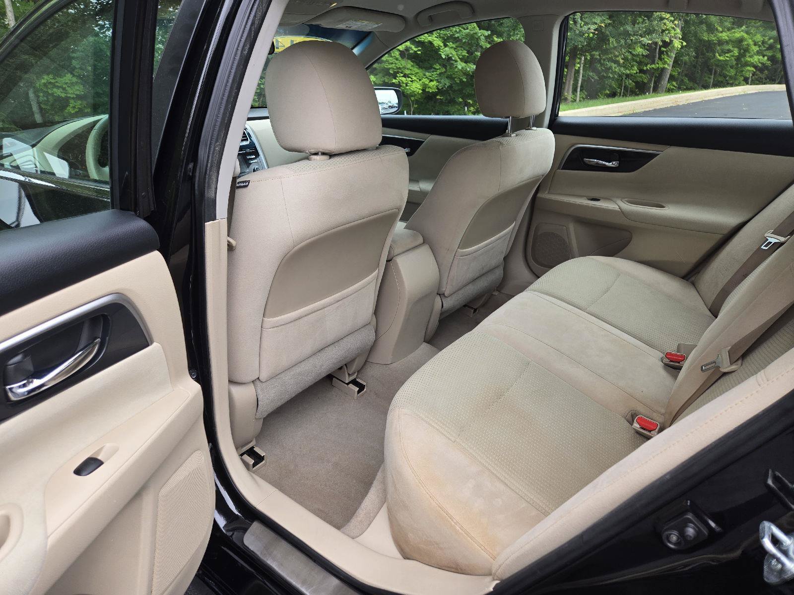 Used 2014 Nissan Altima 2.5 SV FWD image 23