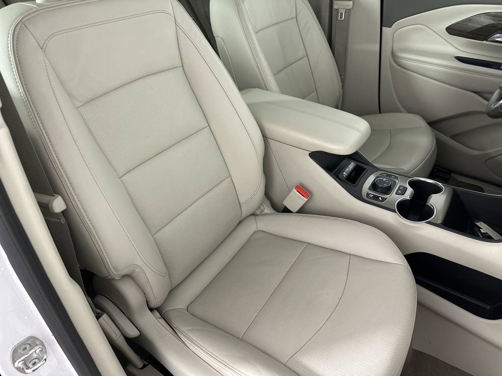 Certified 2020 GMC Terrain Denali w/ Denali Premium Package image 31