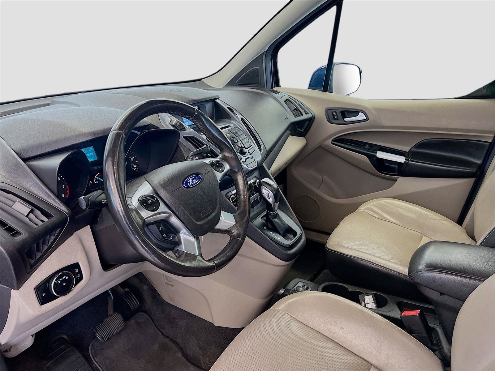 Used 2016 Ford Transit Connect Titanium FWD image 11