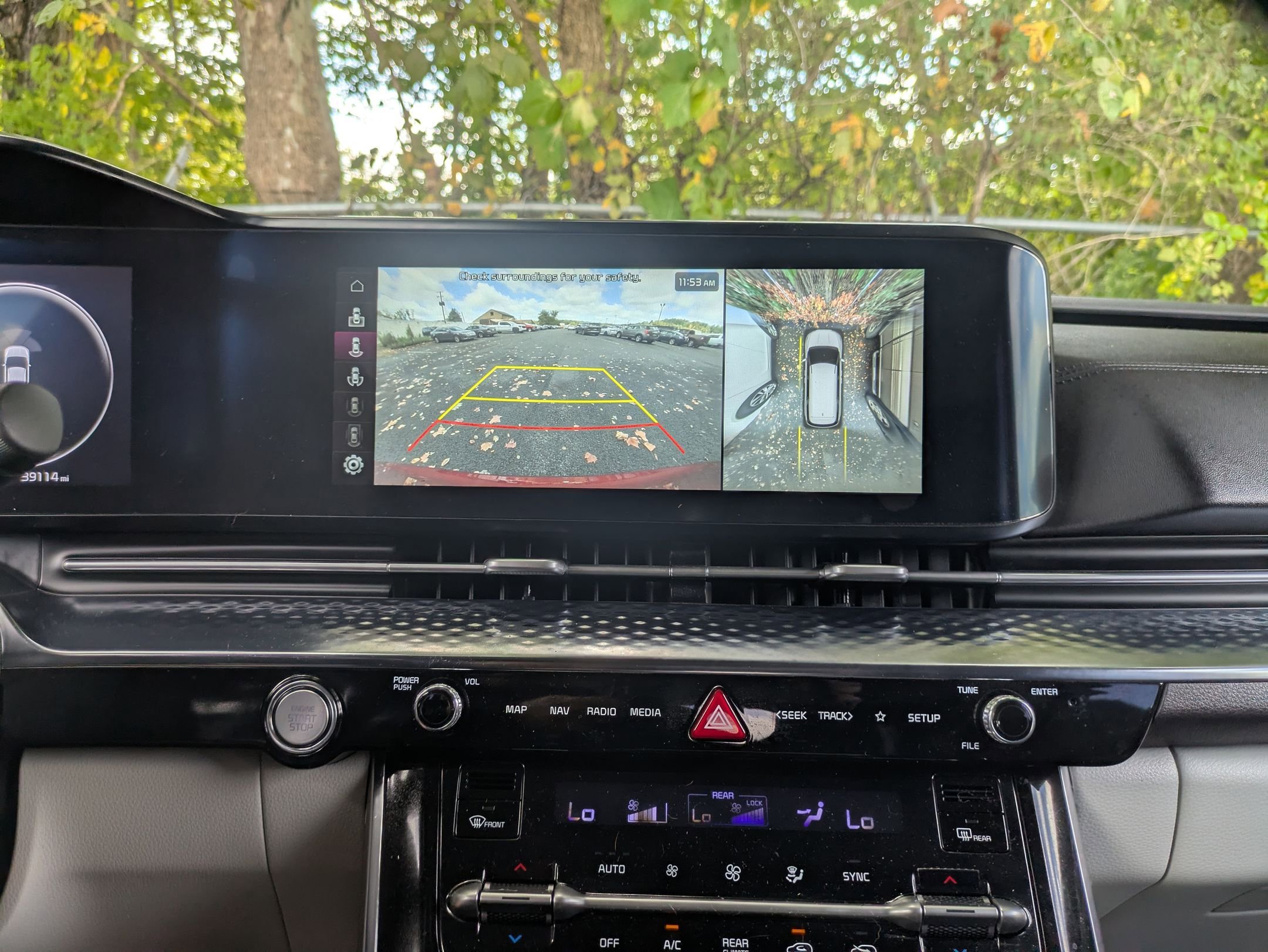 Certified 2023 Kia Carnival SX Prestige image 17