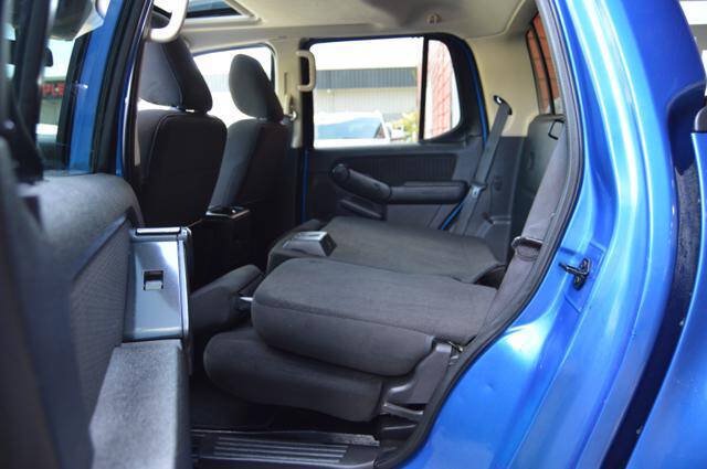 Used 2010 Ford Explorer Sport Trac XLT AWD/4WD image 14