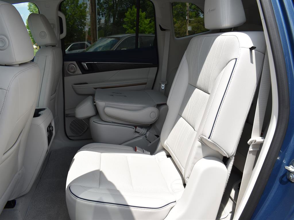 New 2026 Buick Enclave Avenir w/ Super Cruise Package image 14