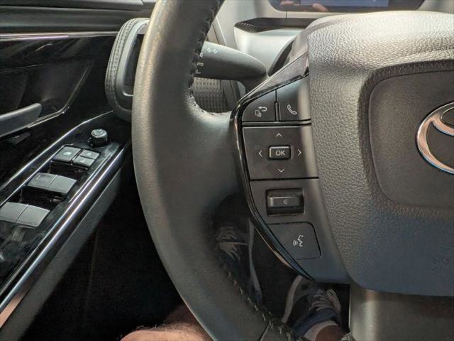 Used 2023 Toyota bZ4X Limited image 15