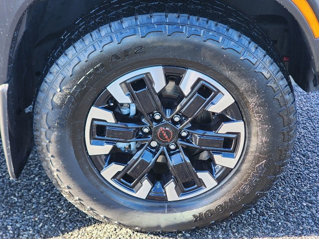 Used 2024 Nissan Frontier PRO-4X w/ Pro Convenience Package image 9