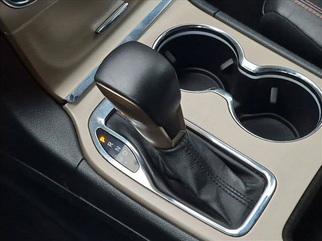 Used 2016 Jeep Grand Cherokee Limited 75th Anniversary RWD image 18