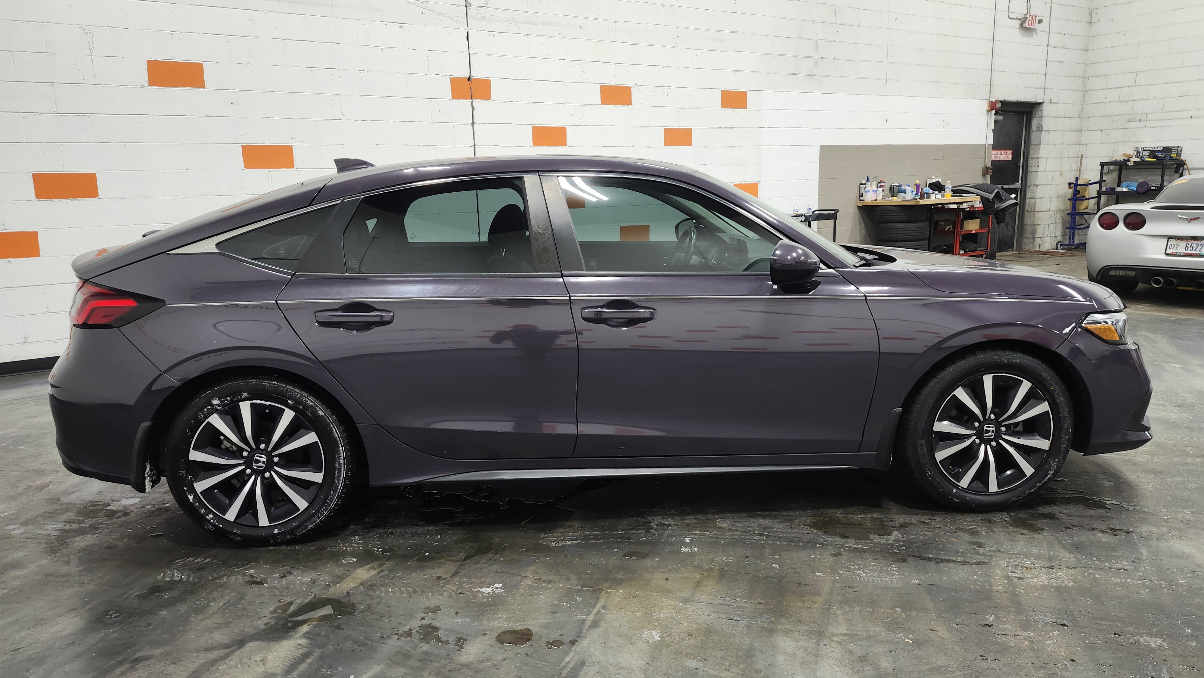 Used 2023 Honda Civic EX-L image 18