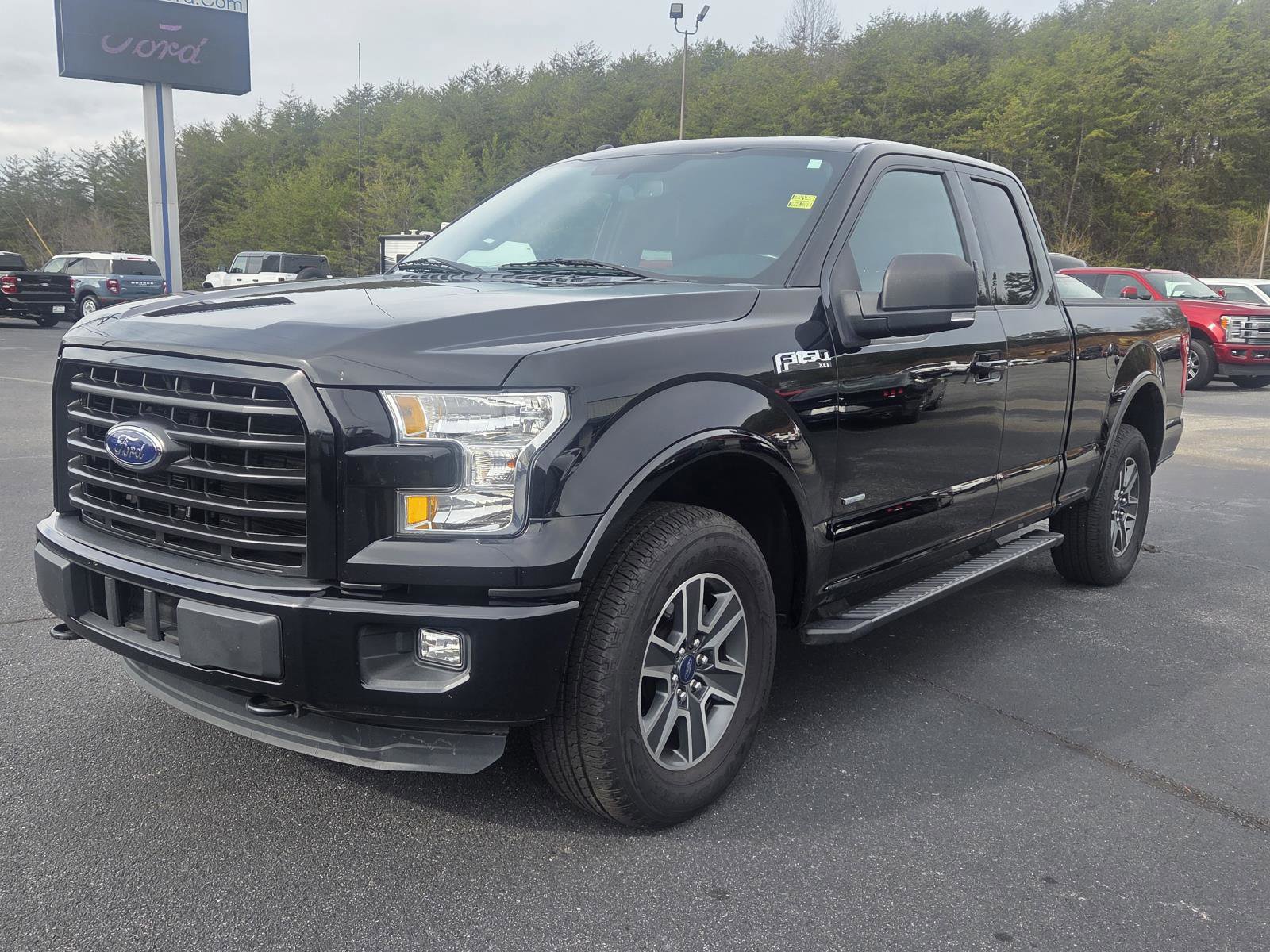 Used 2016 Ford F150 XLT w/ Equipment Group 302A Luxury