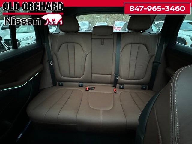 Used 2022 BMW X5 xDrive40i w/ Premium Package AWD/4WD image 12