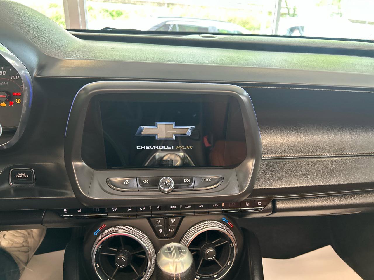 Used 2017 Chevrolet Camaro LT RWD image 22