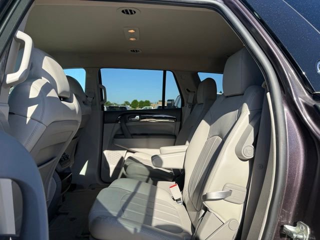 Used 2015 Buick Enclave Leather FWD image 17