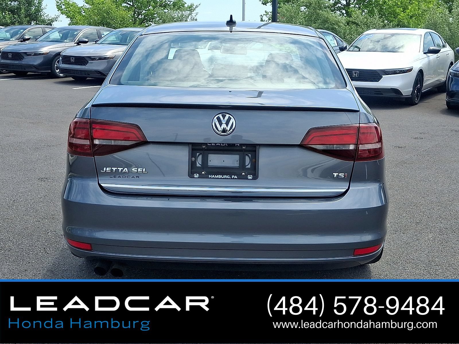 Used 2017 Volkswagen Jetta SEL FWD image 6