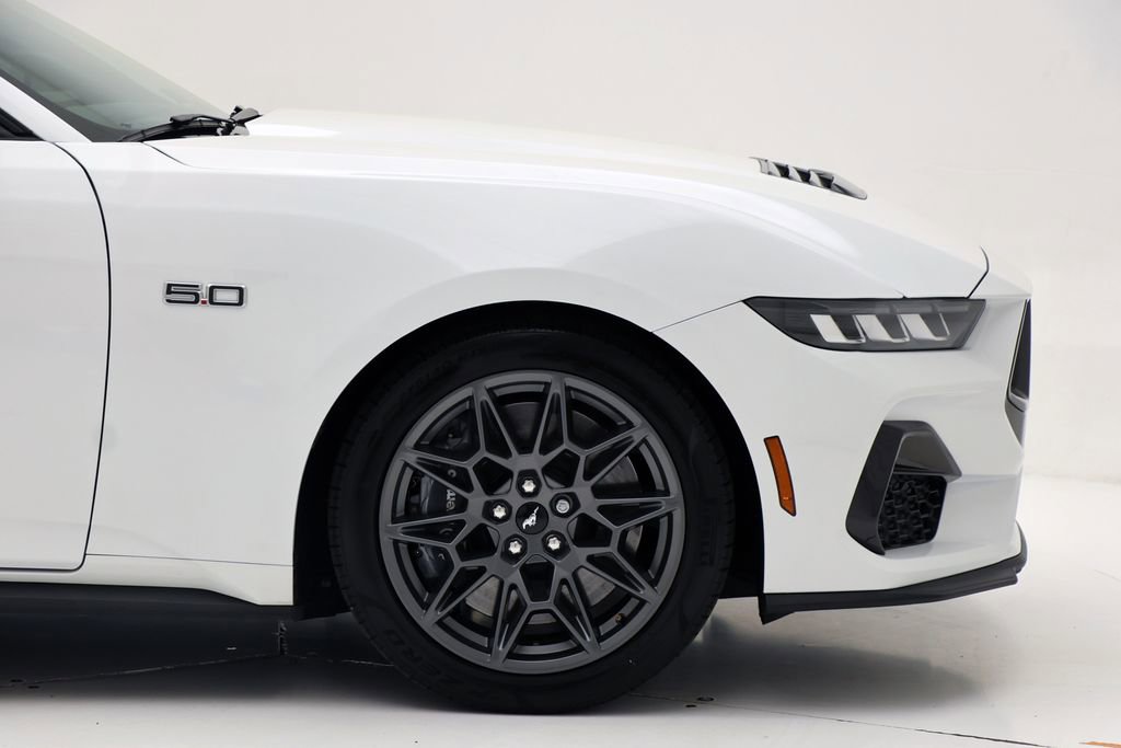 Used 2024 Ford Mustang GT Premium w/ GT Performance Package RWD image 4