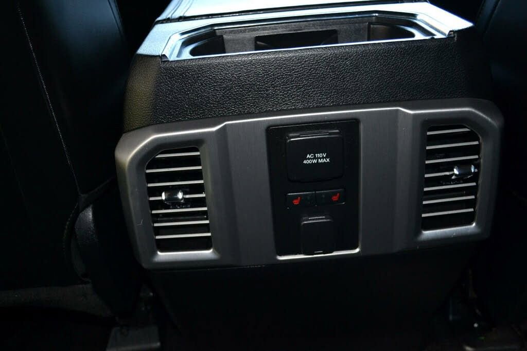 Used 2015 Ford F150 Platinum w/ Equipment Group 701A Luxury AWD/4WD image 36